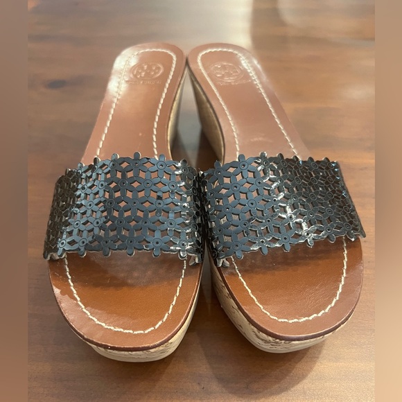 TORY BURCH Cork Wedge Black Leather Heel Sandal - Picture 4 of 15